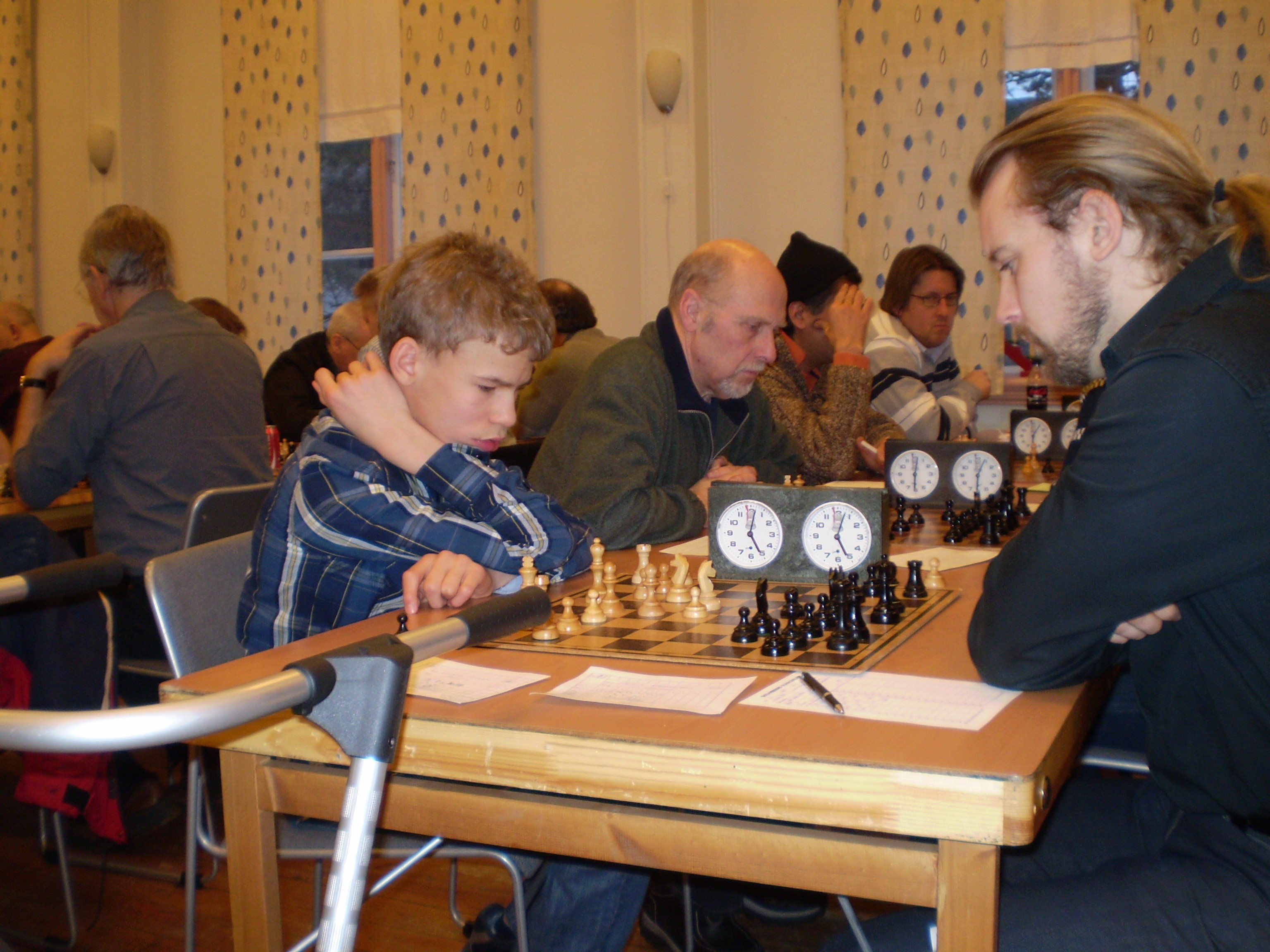 Ett hett manhemderbyi  Hisingen Open: Gabriel Svorono mot Patrik Abrahamsson.